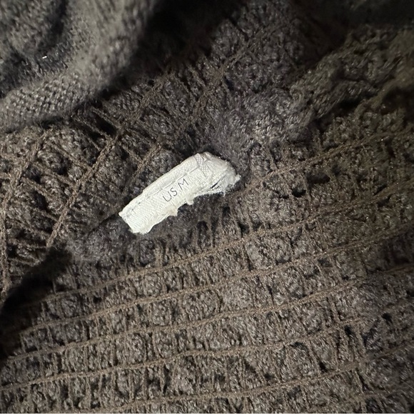 Free People Rosehip in Gray Raven Feather Cropped Cardigan Sweater Medium - Picture 7 of 8